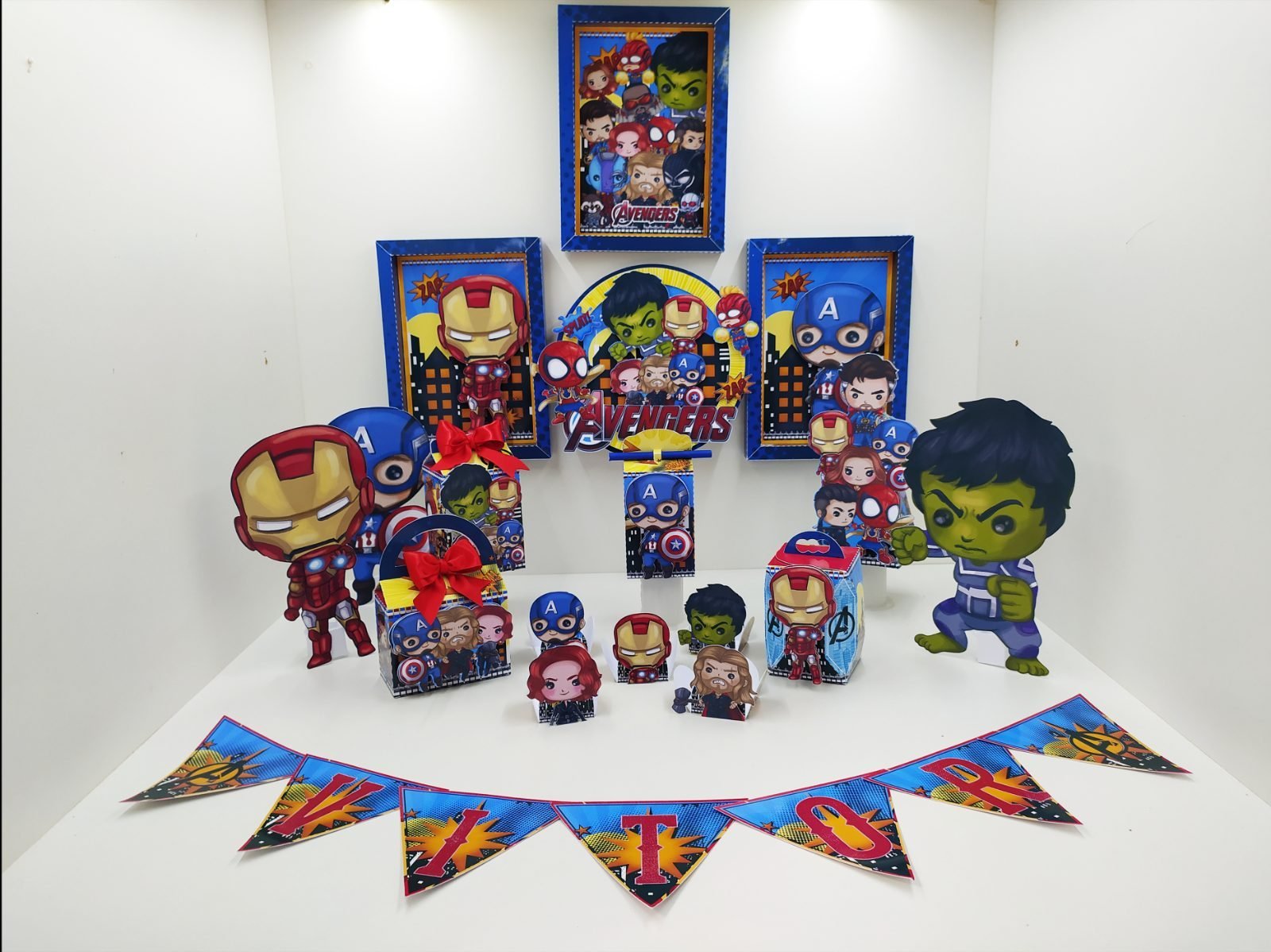 Avengers – Arquivo de Corte / Festa