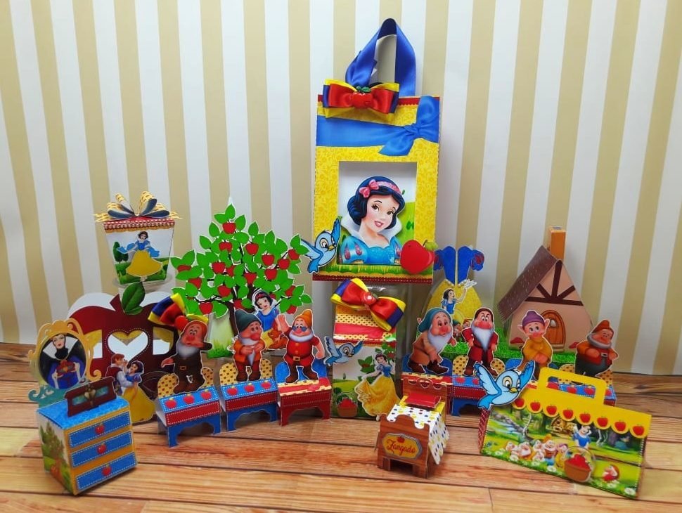 BRANCA DE NEVE - Arquivos de Corte / Festa Pronta