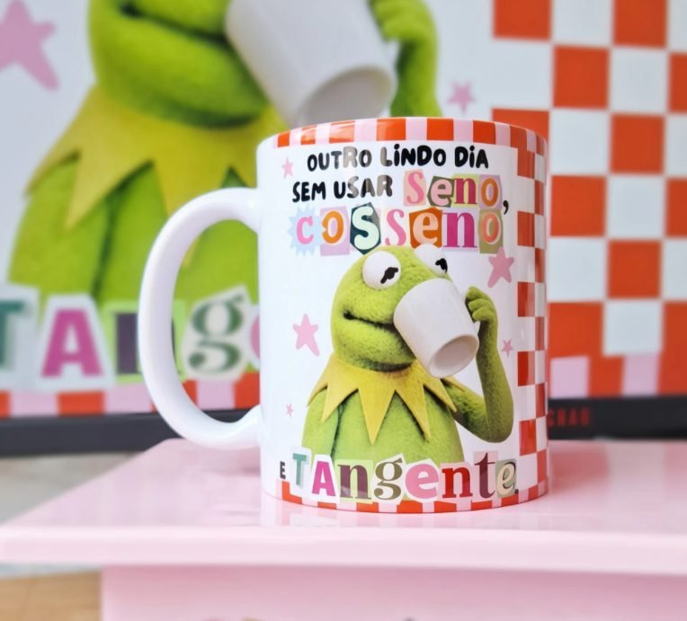 ARTE CANECA SAPO CACO - Sublimação